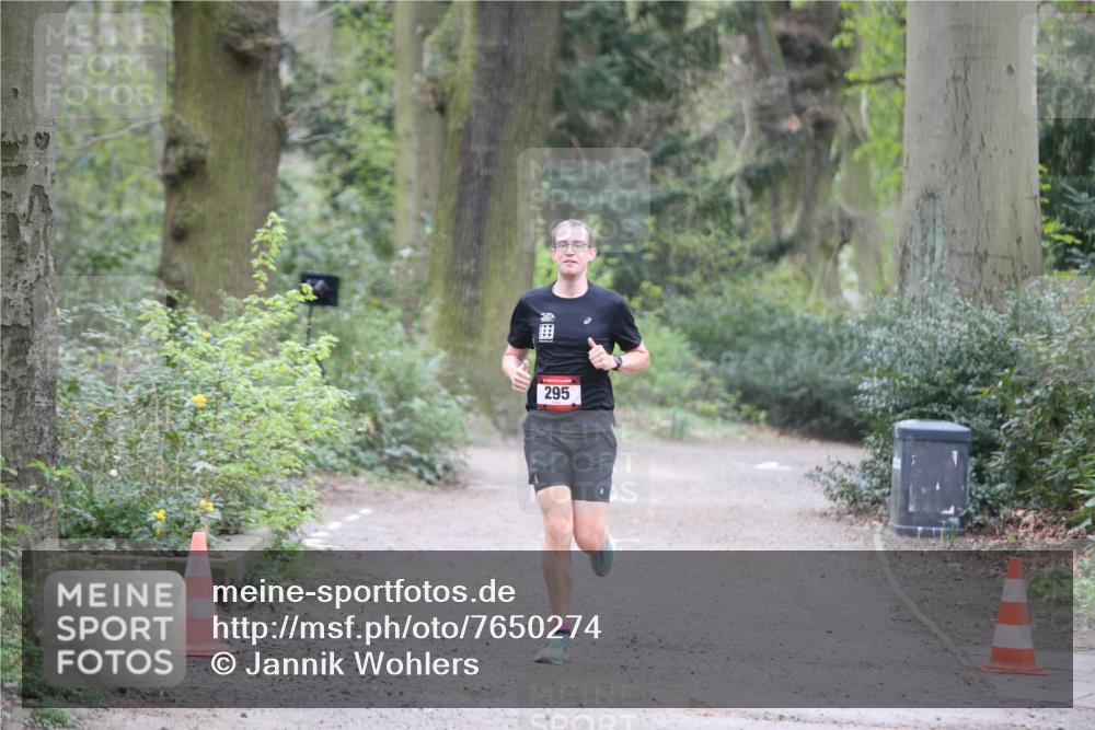 13.04.2025 - Hammer Lauf Jannik Wohlers http://msf.ph/oto/7650274 13.04.2025 10:04:06 Laufen 295 meine-sportfotos.de