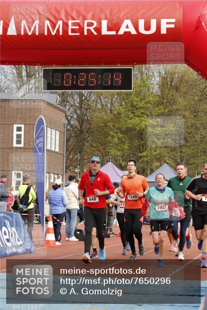 13.04.2025 - Hammer Lauf A. Gomolzig http://msf.ph/oto/7650296 13.04.2025 10:11:14 Ziel 430, 627, 648, 792, 824, 936, 1021, 1106, 1279, 1345, 1708, 1801, 1849, 1864, 1903 meine-sportfotos.de