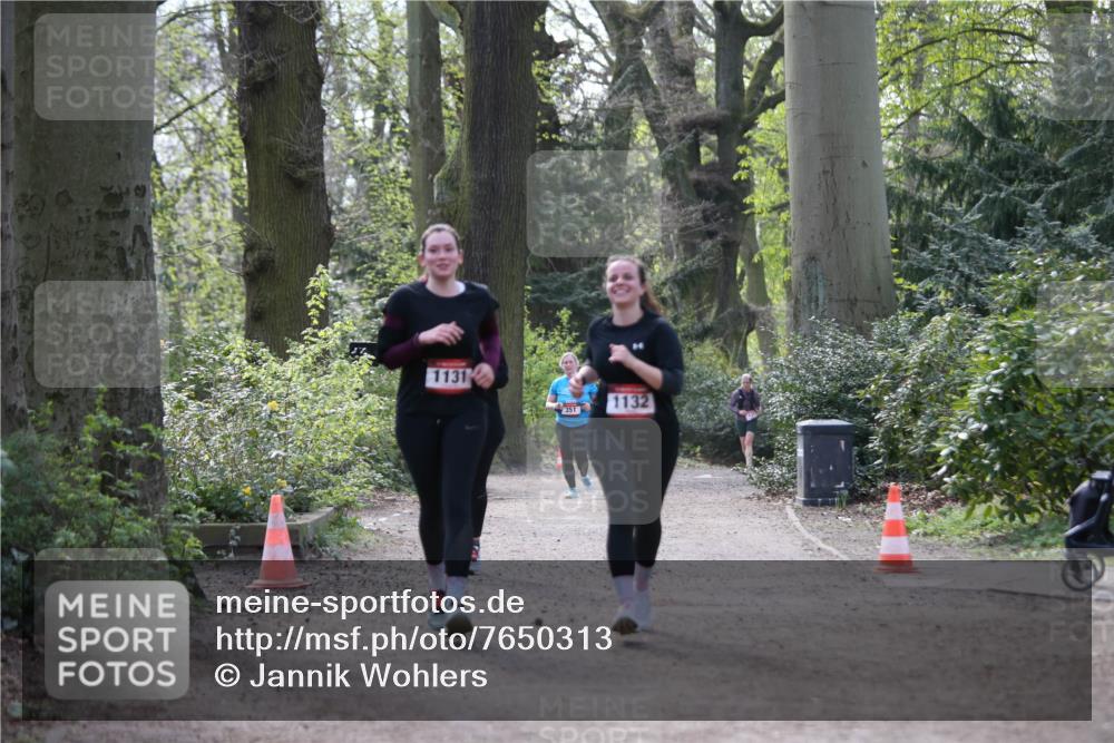 13.04.2025 - Hammer Lauf Jannik Wohlers http://msf.ph/oto/7650313 13.04.2025 10:54:39 Laufen 1131, 1132, 351 meine-sportfotos.de
