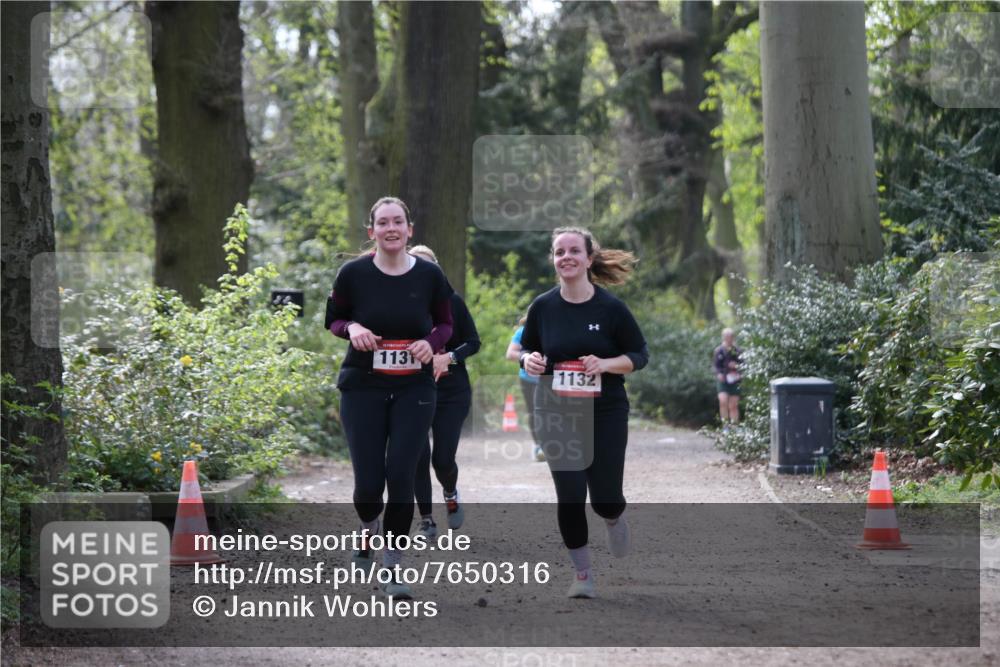 13.04.2025 - Hammer Lauf Jannik Wohlers http://msf.ph/oto/7650316 13.04.2025 10:54:39 Laufen 1131, 1132 meine-sportfotos.de