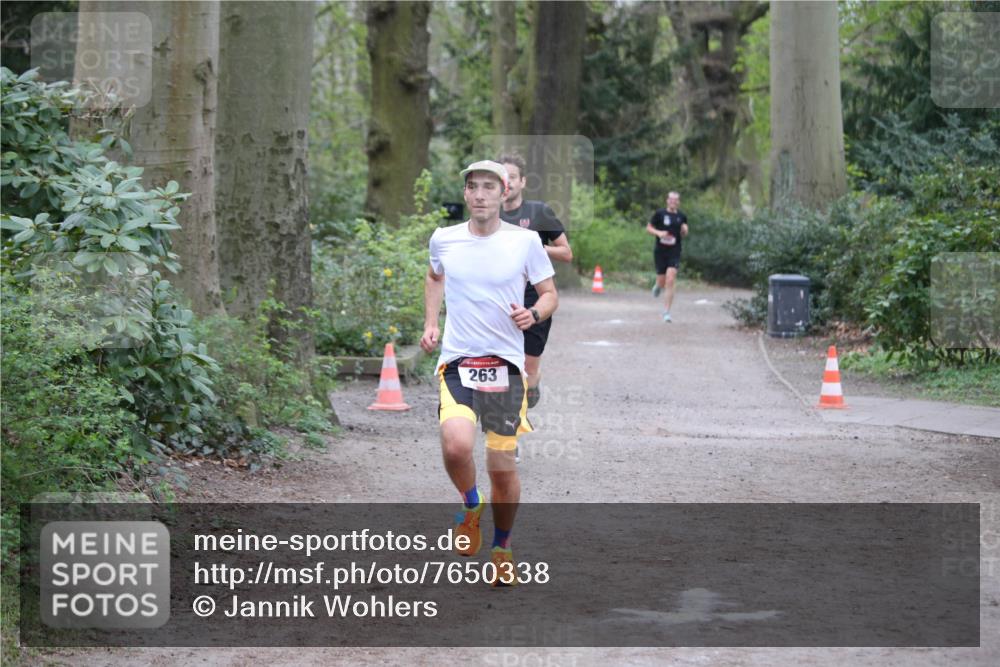 13.04.2025 - Hammer Lauf Jannik Wohlers http://msf.ph/oto/7650338 13.04.2025 10:04:01 Laufen 263 meine-sportfotos.de