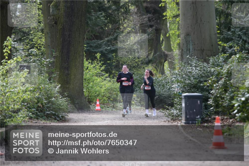 13.04.2025 - Hammer Lauf Jannik Wohlers http://msf.ph/oto/7650347 13.04.2025 10:54:28 Laufen 1131, 1132 meine-sportfotos.de