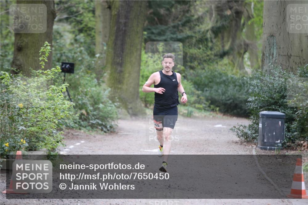 13.04.2025 - Hammer Lauf Jannik Wohlers http://msf.ph/oto/7650450 13.04.2025 10:03:49 Laufen 565 meine-sportfotos.de