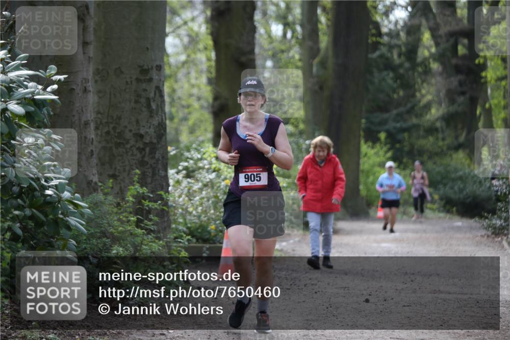 13.04.2025 - Hammer Lauf Jannik Wohlers http://msf.ph/oto/7650460 13.04.2025 10:54:07 Laufen 905 meine-sportfotos.de