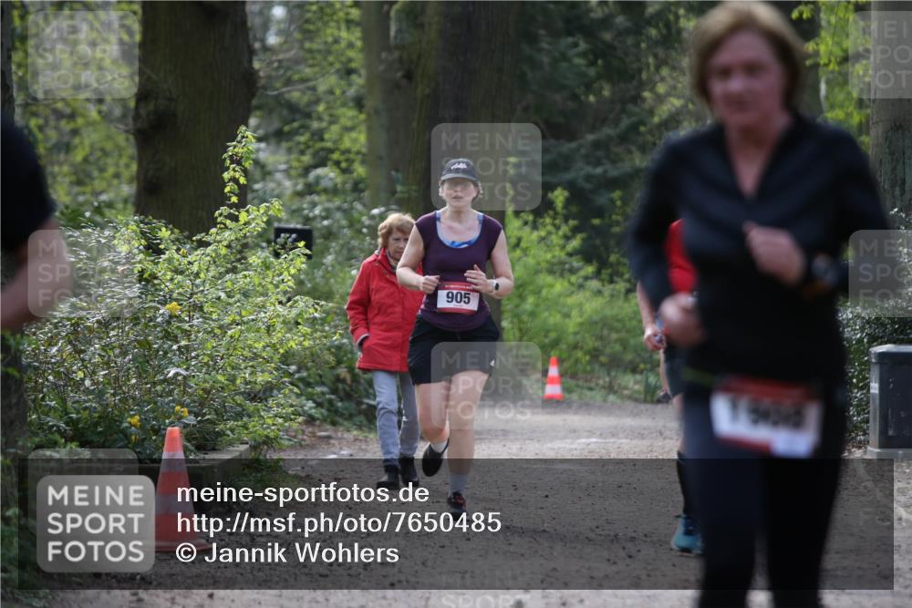 13.04.2025 - Hammer Lauf Jannik Wohlers http://msf.ph/oto/7650485 13.04.2025 10:54:03 Laufen 905 meine-sportfotos.de