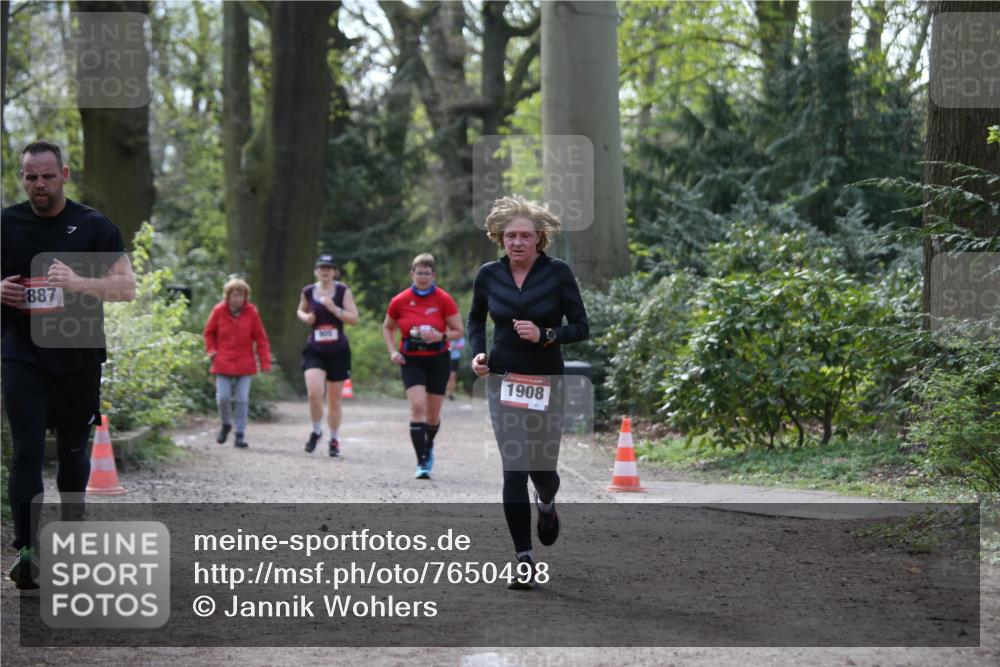 13.04.2025 - Hammer Lauf Jannik Wohlers http://msf.ph/oto/7650498 13.04.2025 10:54:02 Laufen 887, 306, 1908 meine-sportfotos.de