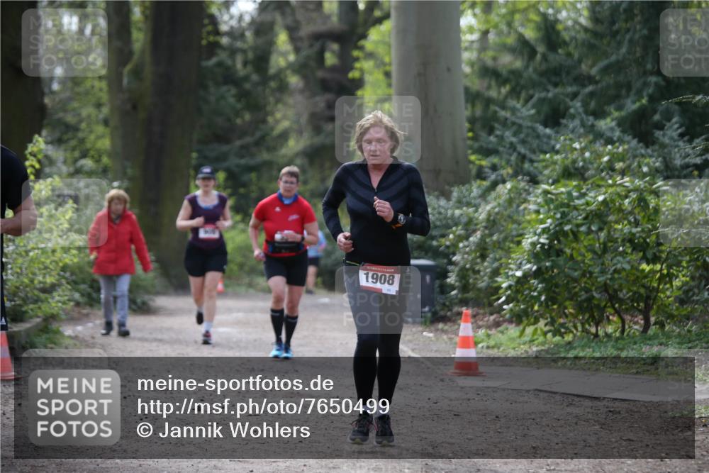 13.04.2025 - Hammer Lauf Jannik Wohlers http://msf.ph/oto/7650499 13.04.2025 10:54:02 Laufen 15, 1908 meine-sportfotos.de