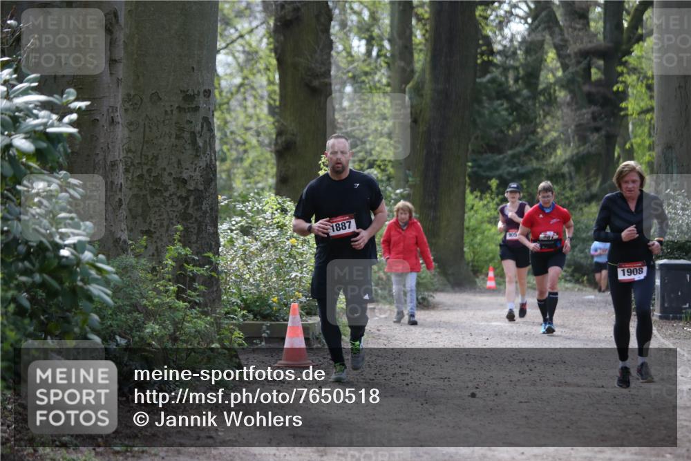 13.04.2025 - Hammer Lauf Jannik Wohlers http://msf.ph/oto/7650518 13.04.2025 10:54:00 Laufen 1887, 905, 1908 meine-sportfotos.de