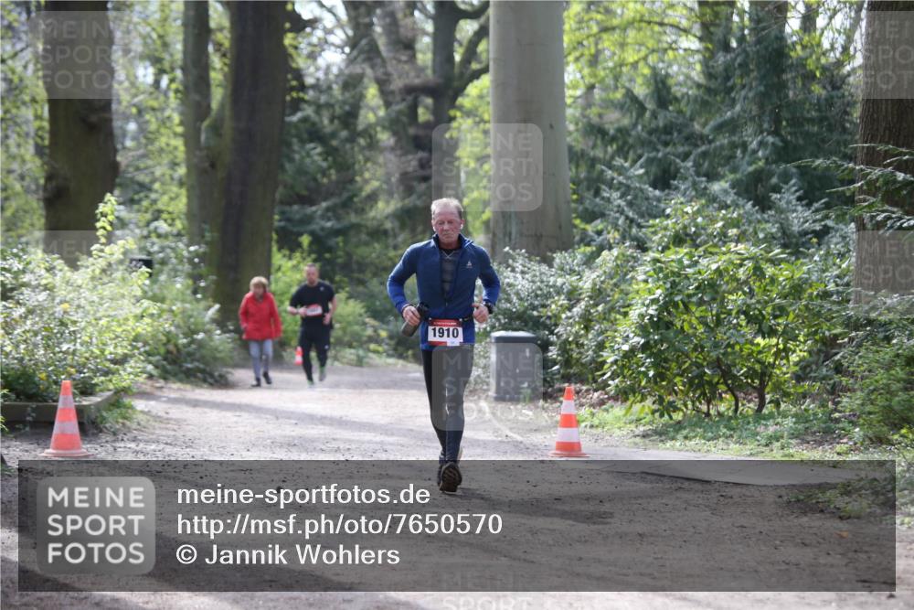 13.04.2025 - Hammer Lauf Jannik Wohlers http://msf.ph/oto/7650570 13.04.2025 10:53:50 Laufen 1910 meine-sportfotos.de