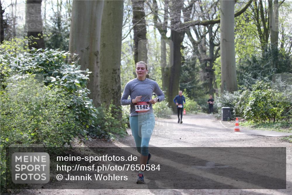 13.04.2025 - Hammer Lauf Jannik Wohlers http://msf.ph/oto/7650584 13.04.2025 10:53:45 Laufen 1142 meine-sportfotos.de