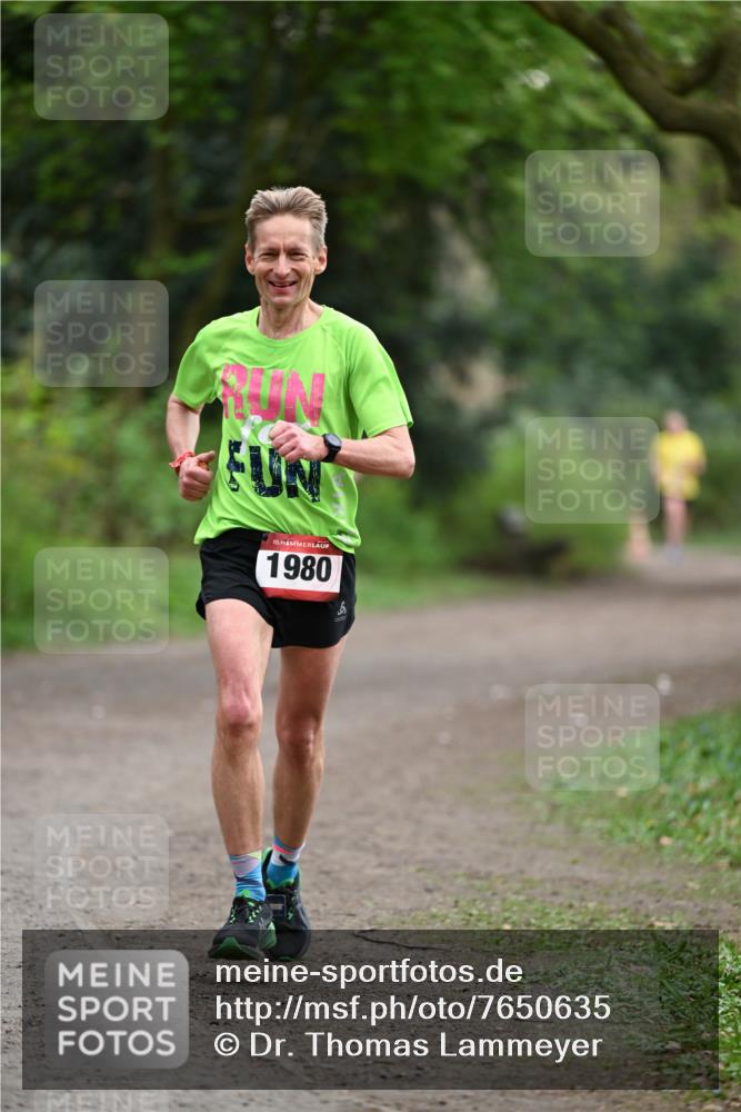 13.04.2025 - Hammer Lauf Dr. Thomas Lammeyer http://msf.ph/oto/7650635 13.04.2025 10:27:14 Laufen 15, 1980 meine-sportfotos.de