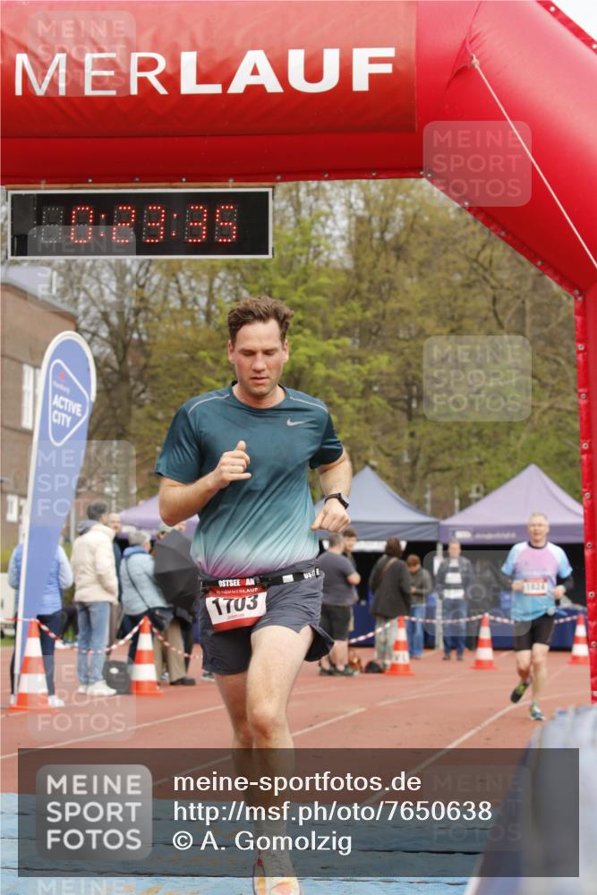 13.04.2025 - Hammer Lauf A. Gomolzig http://msf.ph/oto/7650638 13.04.2025 10:09:35 Ziel 1703, 1824 meine-sportfotos.de