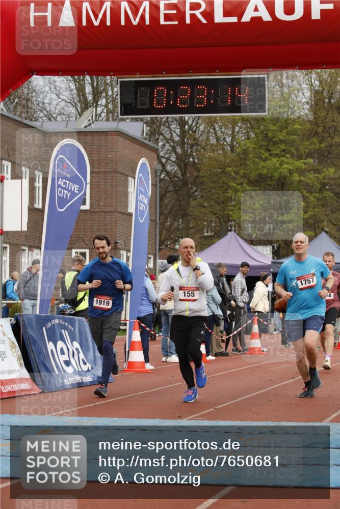 13.04.2025 - Hammer Lauf A. Gomolzig http://msf.ph/oto/7650681 13.04.2025 10:09:13 Ziel 155, 158, 189, 357, 1757, 1919 meine-sportfotos.de