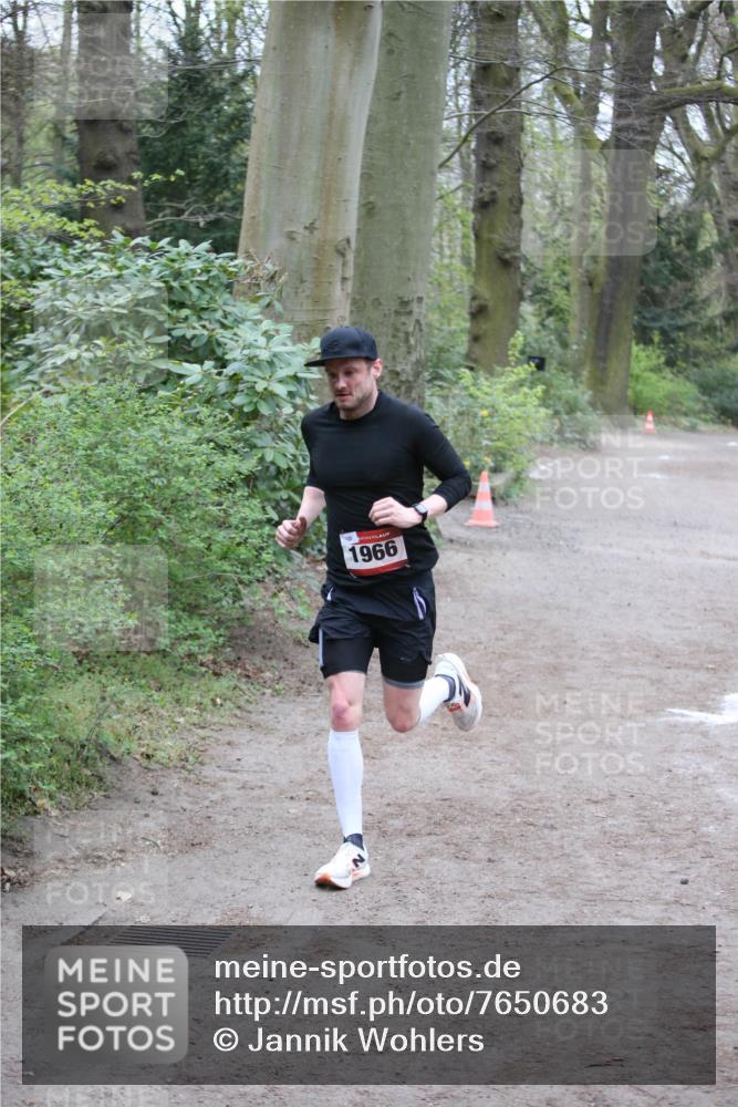 13.04.2025 - Hammer Lauf Jannik Wohlers http://msf.ph/oto/7650683 13.04.2025 10:03:20 Laufen 1966 meine-sportfotos.de