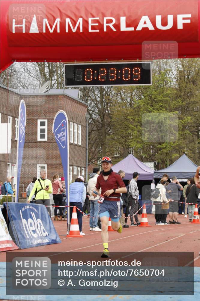 13.04.2025 - Hammer Lauf A. Gomolzig http://msf.ph/oto/7650704 13.04.2025 10:09:08 Ziel 189, 214, 357 meine-sportfotos.de