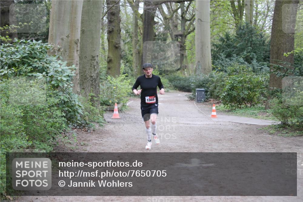 13.04.2025 - Hammer Lauf Jannik Wohlers http://msf.ph/oto/7650705 13.04.2025 10:03:19 Laufen 1966 meine-sportfotos.de