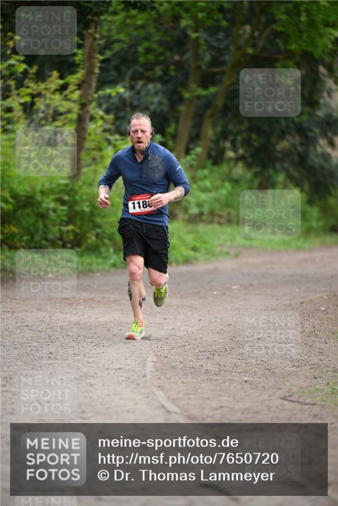 13.04.2025 - Hammer Lauf Dr. Thomas Lammeyer http://msf.ph/oto/7650720 13.04.2025 10:27:17 Laufen 1186 meine-sportfotos.de