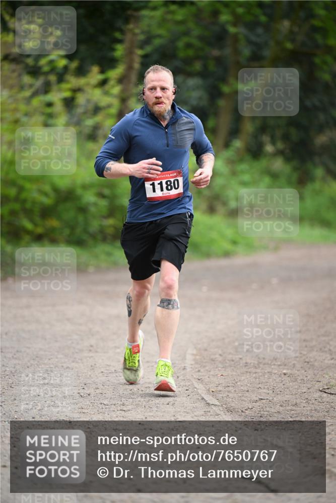 13.04.2025 - Hammer Lauf Dr. Thomas Lammeyer http://msf.ph/oto/7650767 13.04.2025 10:27:18 Laufen 1180 meine-sportfotos.de