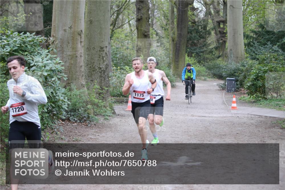 13.04.2025 - Hammer Lauf Jannik Wohlers http://msf.ph/oto/7650788 13.04.2025 10:03:02 Laufen 1720, 1175, 02 meine-sportfotos.de