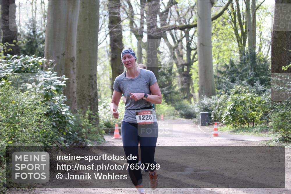 13.04.2025 - Hammer Lauf Jannik Wohlers http://msf.ph/oto/7650799 13.04.2025 10:52:49 Laufen 15, 1226 meine-sportfotos.de