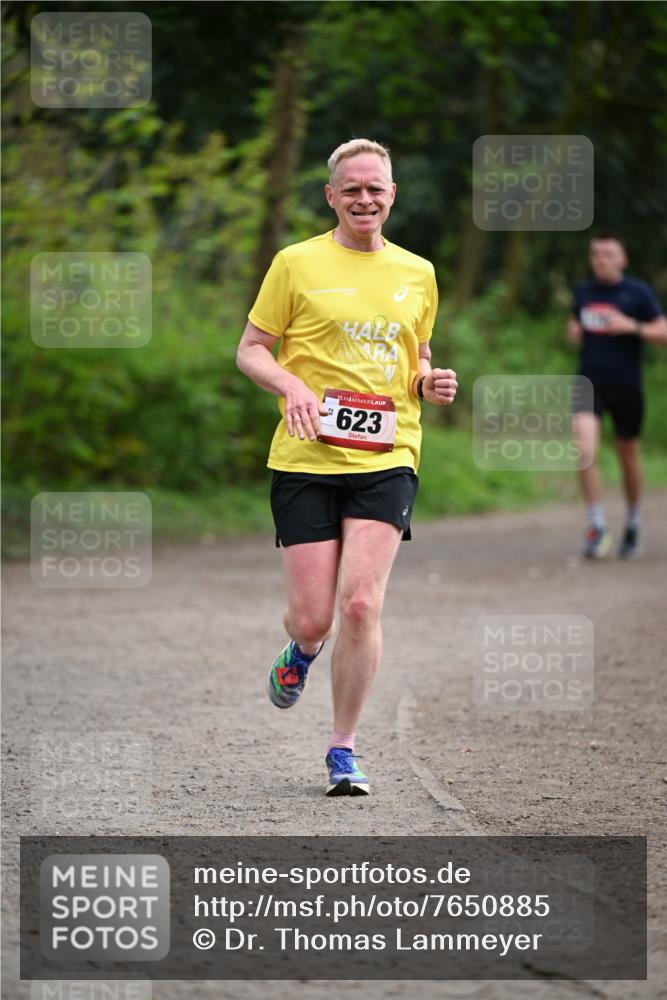 13.04.2025 - Hammer Lauf Dr. Thomas Lammeyer http://msf.ph/oto/7650885 13.04.2025 10:27:29 Laufen 15, 623 meine-sportfotos.de