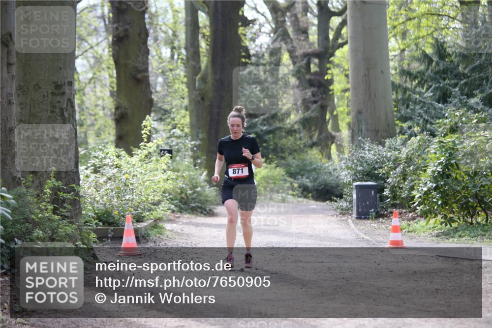 13.04.2025 - Hammer Lauf Jannik Wohlers http://msf.ph/oto/7650905 13.04.2025 10:51:59 Laufen 871 meine-sportfotos.de