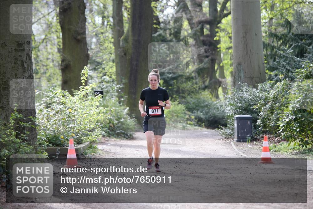 13.04.2025 - Hammer Lauf Jannik Wohlers http://msf.ph/oto/7650911 13.04.2025 10:51:58 Laufen 871 meine-sportfotos.de