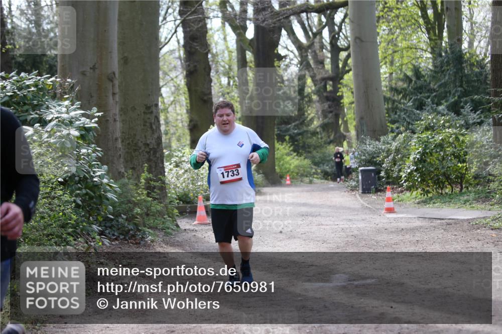 13.04.2025 - Hammer Lauf Jannik Wohlers http://msf.ph/oto/7650981 13.04.2025 10:51:17 Laufen 1733 meine-sportfotos.de