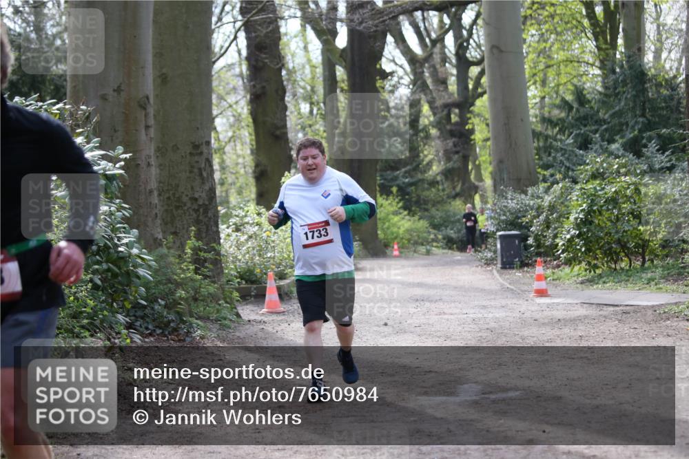 13.04.2025 - Hammer Lauf Jannik Wohlers http://msf.ph/oto/7650984 13.04.2025 10:51:17 Laufen 1733 meine-sportfotos.de