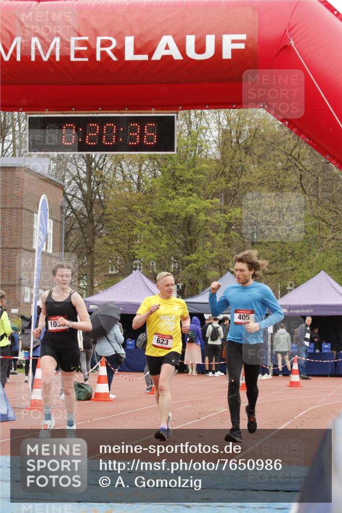 13.04.2025 - Hammer Lauf A. Gomolzig http://msf.ph/oto/7650986 13.04.2025 10:06:36 Ziel 405, 623, 656, 1030, 1985 meine-sportfotos.de