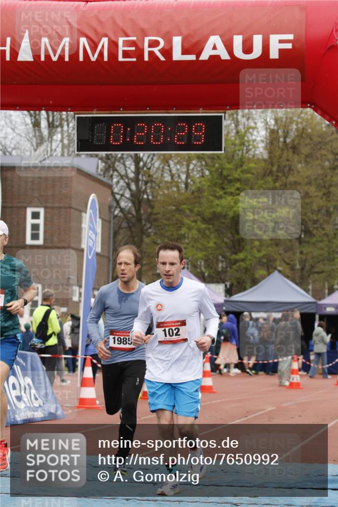 13.04.2025 - Hammer Lauf A. Gomolzig http://msf.ph/oto/7650992 13.04.2025 10:06:29 Ziel 102, 656, 1362, 1985 meine-sportfotos.de