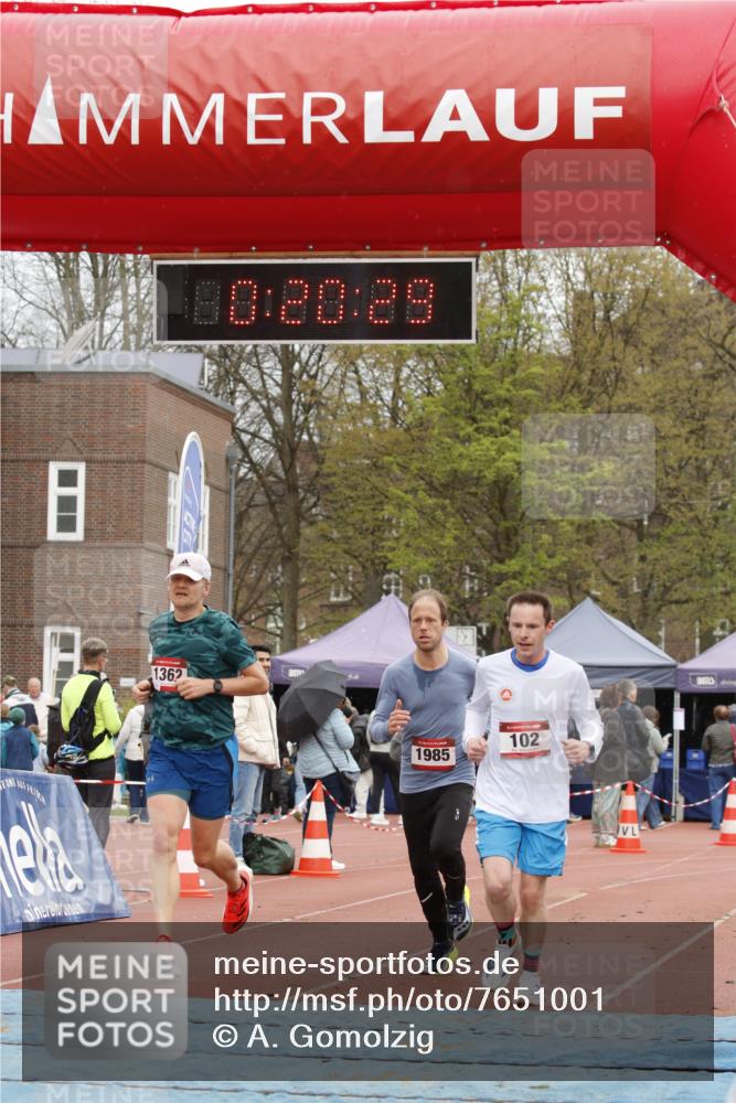 13.04.2025 - Hammer Lauf A. Gomolzig http://msf.ph/oto/7651001 13.04.2025 10:06:28 Ziel 102, 656, 1362, 1985 meine-sportfotos.de