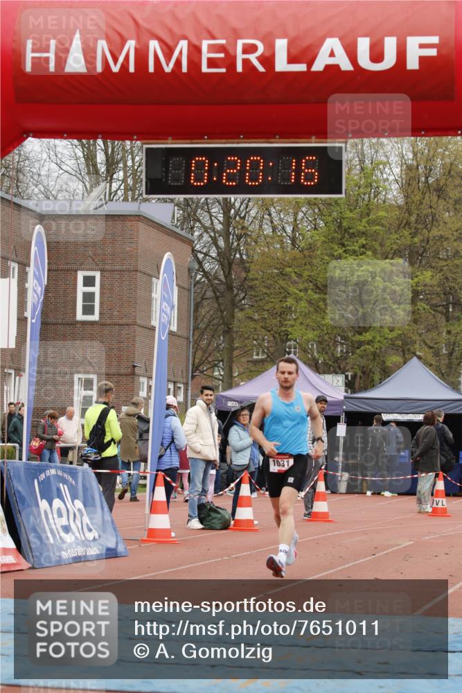13.04.2025 - Hammer Lauf A. Gomolzig http://msf.ph/oto/7651011 13.04.2025 10:06:16 Ziel 1031 meine-sportfotos.de