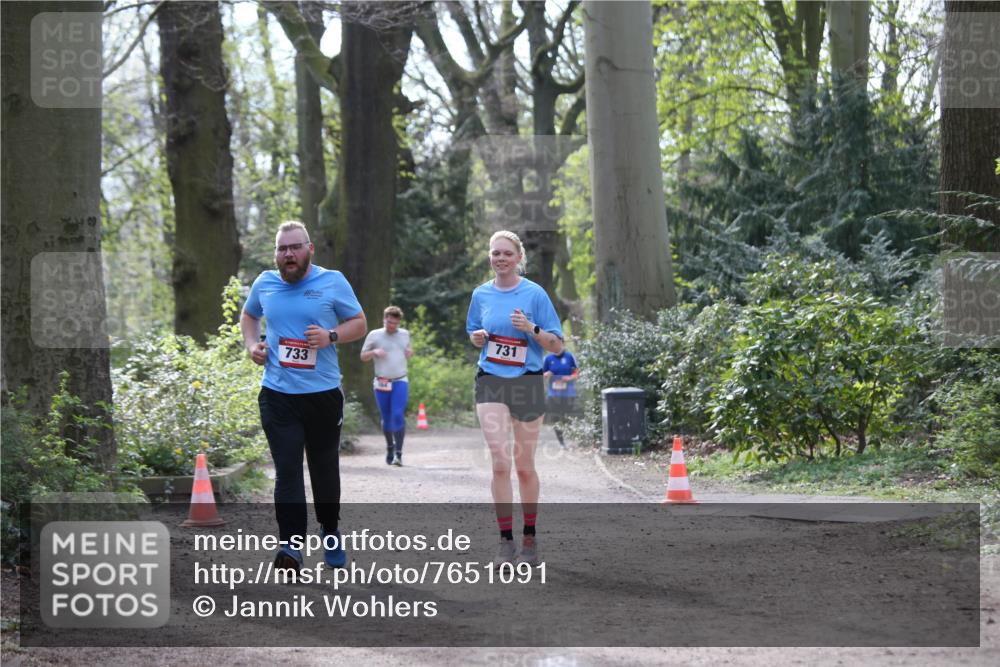13.04.2025 - Hammer Lauf Jannik Wohlers http://msf.ph/oto/7651091 13.04.2025 10:50:34 Laufen 733, 731 meine-sportfotos.de