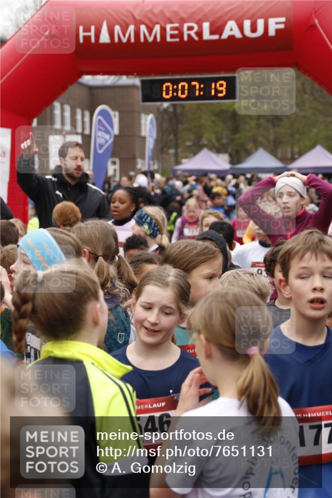 13.04.2025 - Hammer Lauf A. Gomolzig http://msf.ph/oto/7651131 13.04.2025 09:25:27 Ziel 716, 727, 800, 857, 867, 1075, 1085, 1130, 1210, 1350, 1434, 1447, 1462, 1504, 1515, 1624, 1854, 1869, 1872, 1882, 1885 meine-sportfotos.de