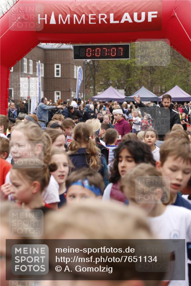 13.04.2025 - Hammer Lauf A. Gomolzig http://msf.ph/oto/7651134 13.04.2025 09:25:15 Ziel 478, 696, 716, 808, 846, 878, 886, 919, 939, 1230, 1234, 1241, 1404, 1429, 1444, 1451, 1462, 1518, 1626, 1873, 1882, 1914 meine-sportfotos.de