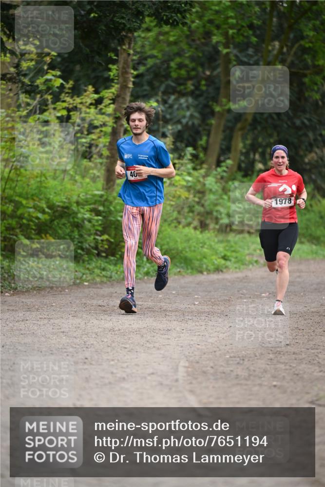 13.04.2025 - Hammer Lauf Dr. Thomas Lammeyer http://msf.ph/oto/7651194 13.04.2025 10:27:46 Laufen 40, 1978 meine-sportfotos.de