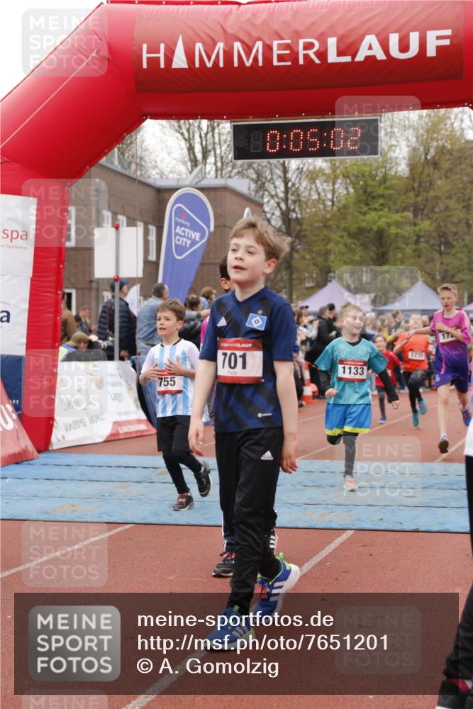 13.04.2025 - Hammer Lauf A. Gomolzig http://msf.ph/oto/7651201 13.04.2025 09:23:10 Ziel 613, 701, 755, 891, 910, 972, 978, 996, 1072, 1133, 1422, 1530, 1532, 1729, 1764, 1770, 1922 meine-sportfotos.de
