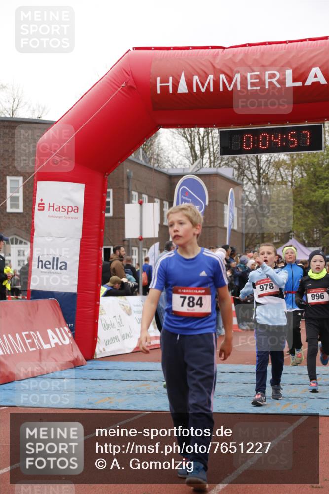 13.04.2025 - Hammer Lauf A. Gomolzig http://msf.ph/oto/7651227 13.04.2025 09:23:05 Ziel 613, 701, 755, 784, 910, 972, 978, 996, 1133, 1308, 1833 meine-sportfotos.de