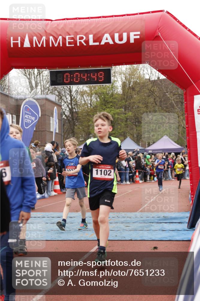13.04.2025 - Hammer Lauf A. Gomolzig http://msf.ph/oto/7651233 13.04.2025 09:22:57 Ziel 535, 784, 883, 909, 931, 968, 1034, 1038, 1050, 1102, 1235, 1259, 1308, 1417, 1726, 1833 meine-sportfotos.de