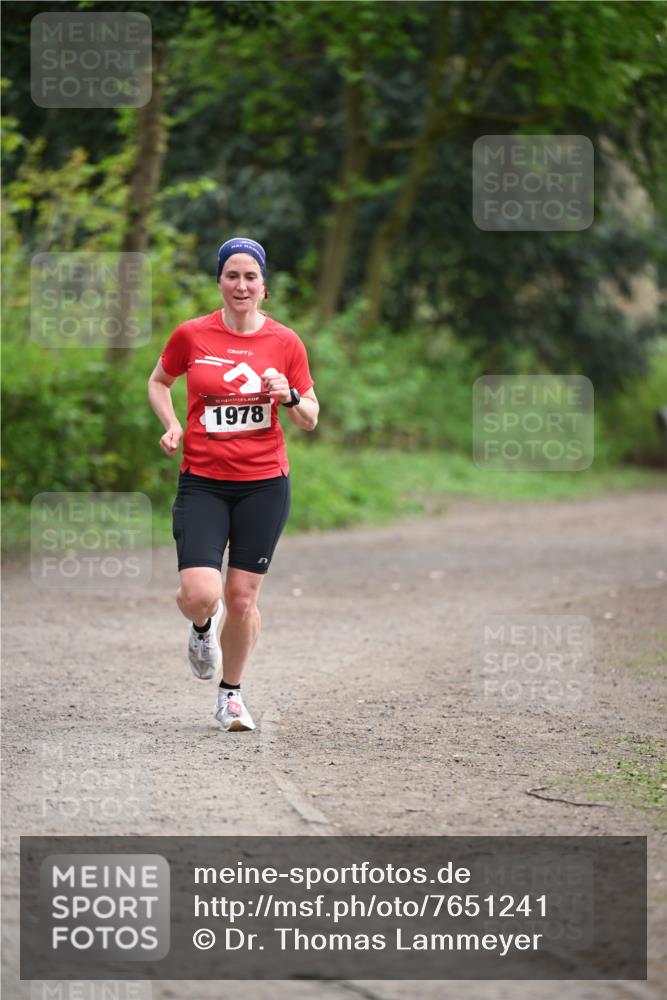 13.04.2025 - Hammer Lauf Dr. Thomas Lammeyer http://msf.ph/oto/7651241 13.04.2025 10:27:48 Laufen 15, 1978 meine-sportfotos.de