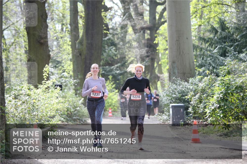 13.04.2025 - Hammer Lauf Jannik Wohlers http://msf.ph/oto/7651245 13.04.2025 10:49:57 Laufen 1231, 1228 meine-sportfotos.de