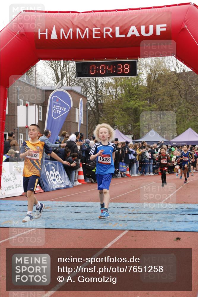 13.04.2025 - Hammer Lauf A. Gomolzig http://msf.ph/oto/7651258 13.04.2025 09:22:46 Ziel 535, 672, 931, 968, 1050, 1306, 1402, 1528, 1790 meine-sportfotos.de