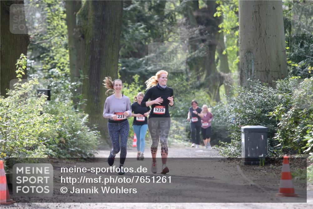 13.04.2025 - Hammer Lauf Jannik Wohlers http://msf.ph/oto/7651261 13.04.2025 10:49:53 Laufen 231, 570, 1228, 1646, 230 meine-sportfotos.de