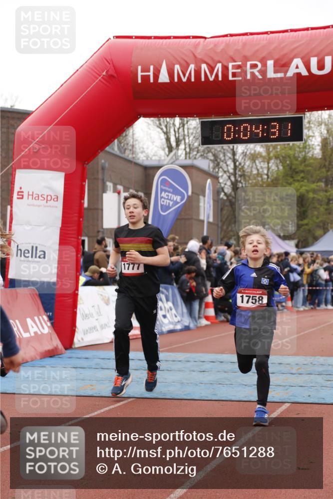 13.04.2025 - Hammer Lauf A. Gomolzig http://msf.ph/oto/7651288 13.04.2025 09:22:39 Ziel 687, 1012, 1402, 1758, 1777 meine-sportfotos.de
