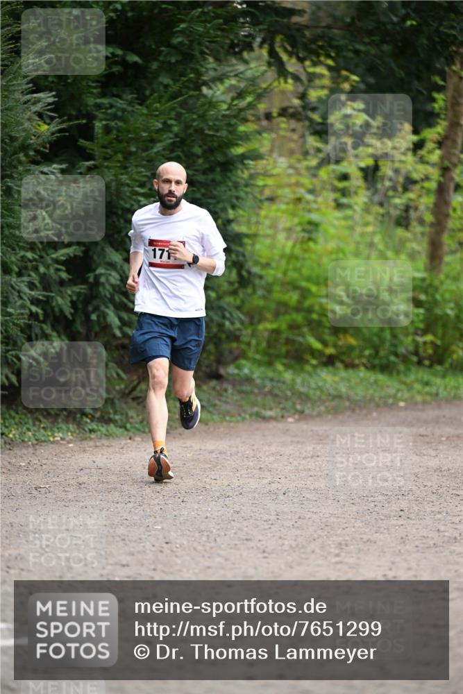 13.04.2025 - Hammer Lauf Dr. Thomas Lammeyer http://msf.ph/oto/7651299 13.04.2025 10:28:07 Laufen 17 meine-sportfotos.de