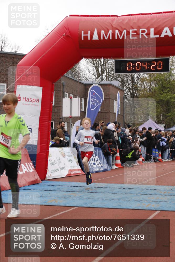 13.04.2025 - Hammer Lauf A. Gomolzig http://msf.ph/oto/7651339 13.04.2025 09:22:28 Ziel 782, 822, 1073, 1221, 1915 meine-sportfotos.de
