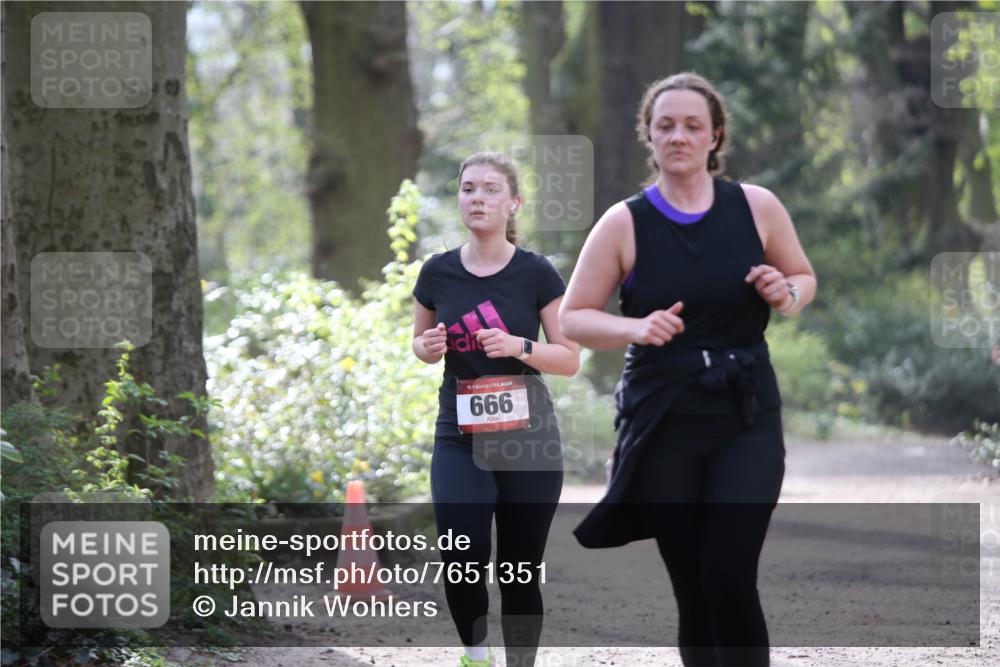 13.04.2025 - Hammer Lauf Jannik Wohlers http://msf.ph/oto/7651351 13.04.2025 10:49:20 Laufen 666 meine-sportfotos.de