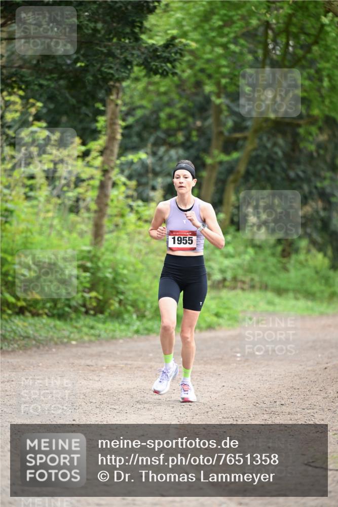 13.04.2025 - Hammer Lauf Dr. Thomas Lammeyer http://msf.ph/oto/7651358 13.04.2025 10:28:26 Laufen 1955 meine-sportfotos.de