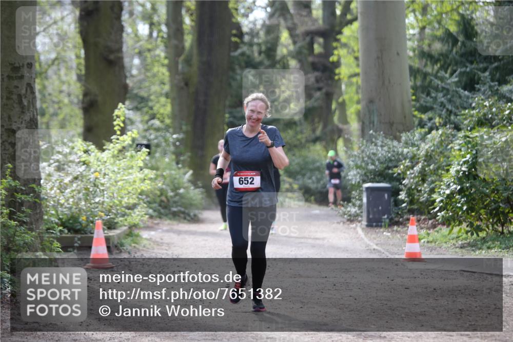13.04.2025 - Hammer Lauf Jannik Wohlers http://msf.ph/oto/7651382 13.04.2025 10:49:12 Laufen 652 meine-sportfotos.de